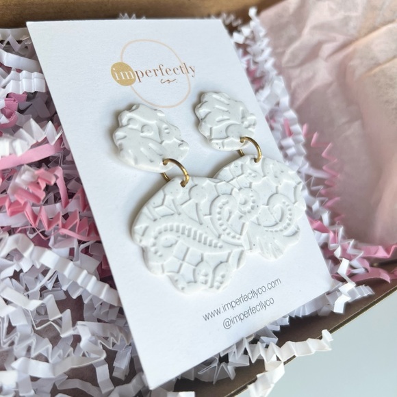 Imperfectly Co handmade clay earrings - Picture 2 of 2